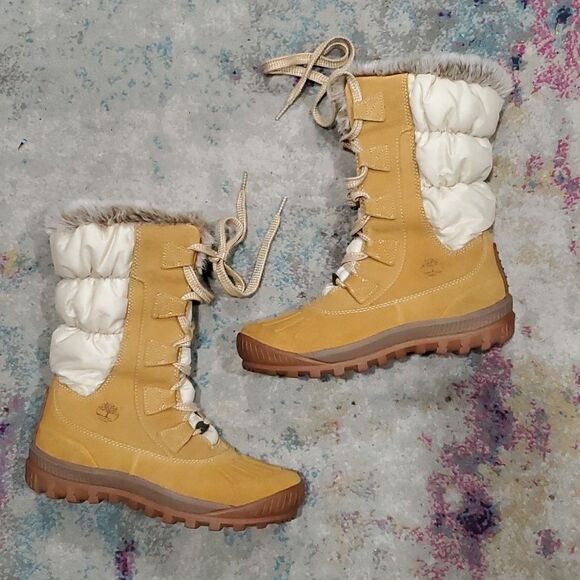 Timberland Mount Holly Duck Boots - Suede Lace Up Puffer Boots in Tan Size 8 - Picture 10 of 16